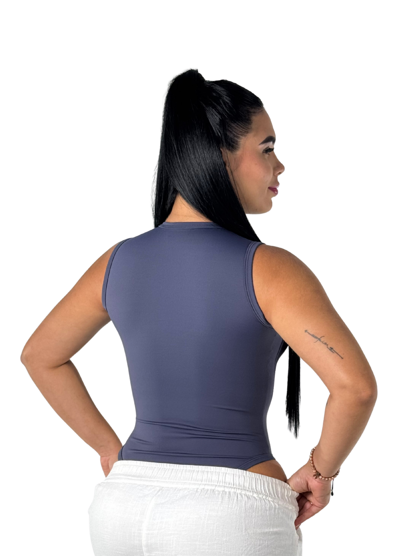 Body Cuadrado Esencial